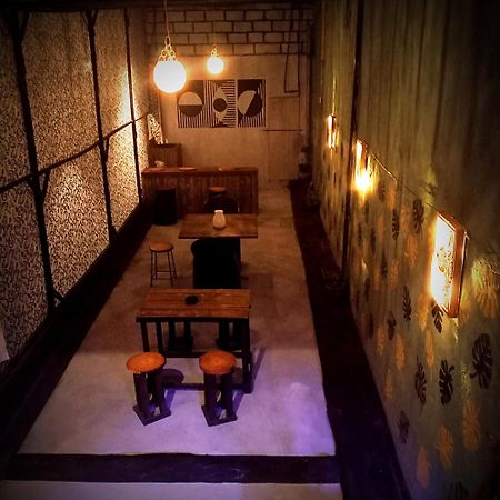 Yak City Apartments Канди Экстерьер фото
